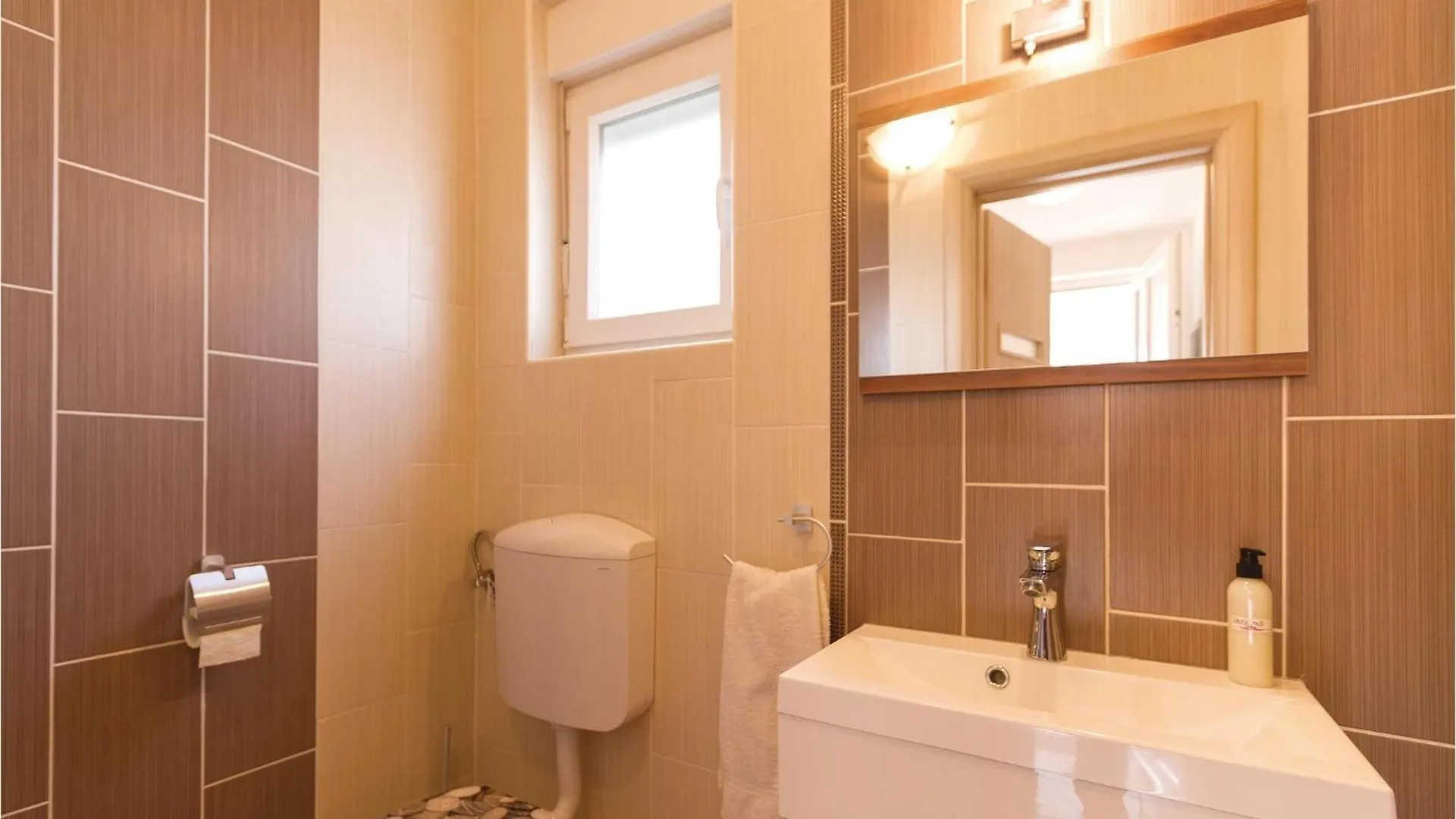 Lovely Home In Betiga With Wifi Barbariga Holiday home