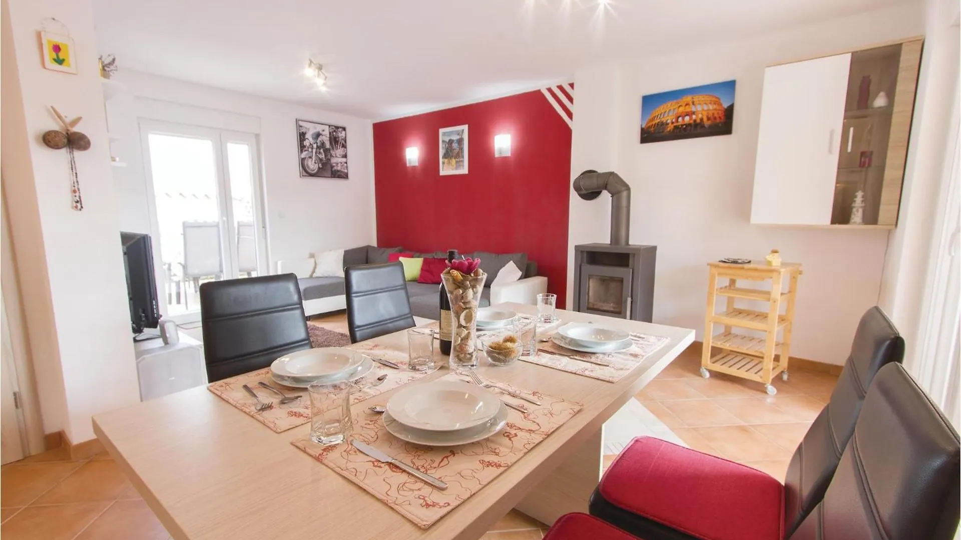 Lovely Home In Betiga With Wifi Barbariga Croatia